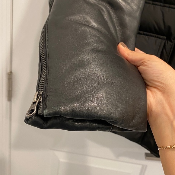 Beautiful mackage leather sleeve fur jacket - Picture 3 of 6